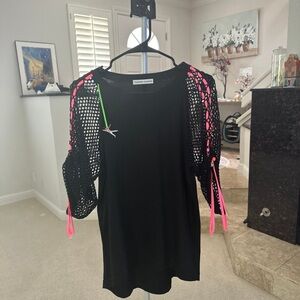 Tsumor Chisato Black Mesh Sleeve Top